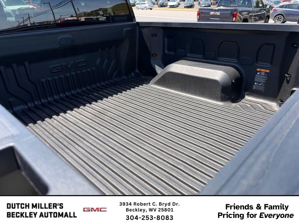 2024 GMC Sierra Elevation