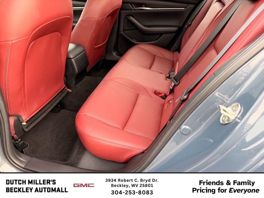 2025 Mazda Mazda3 2.5 S Carbon Edition