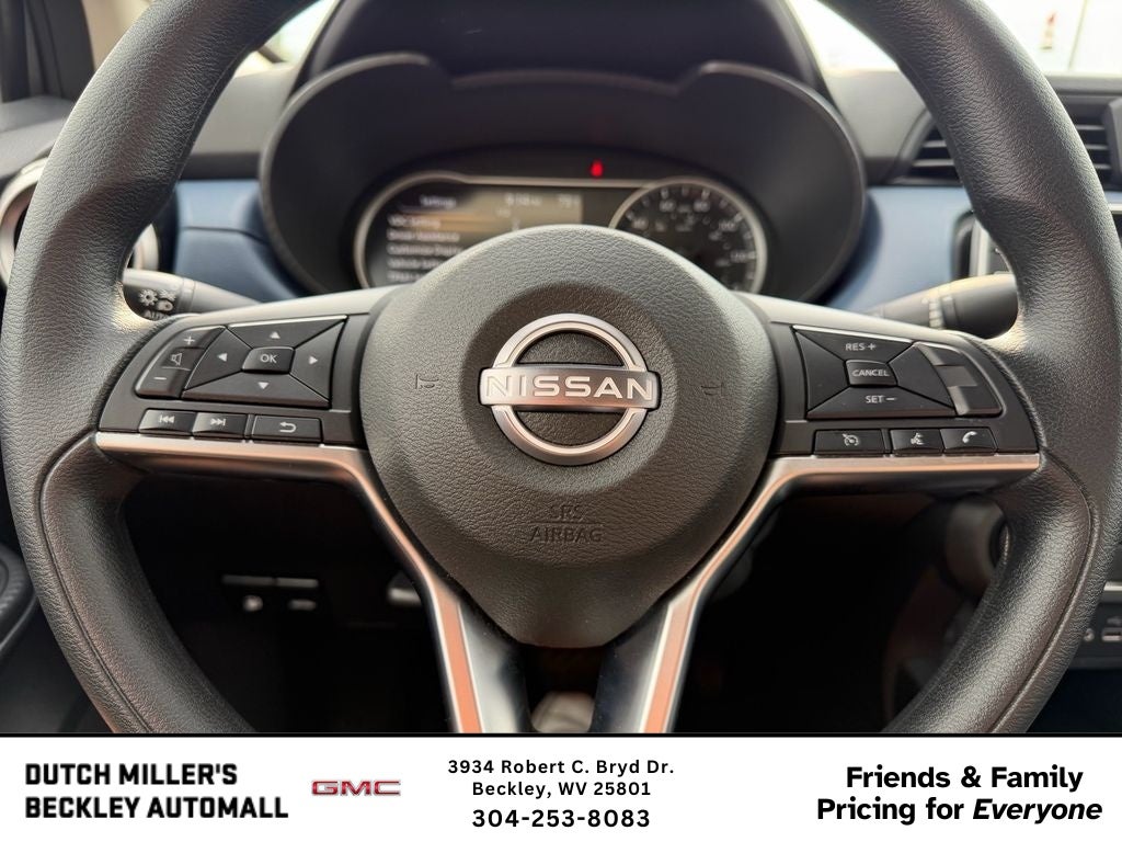 2025 Nissan Versa SV