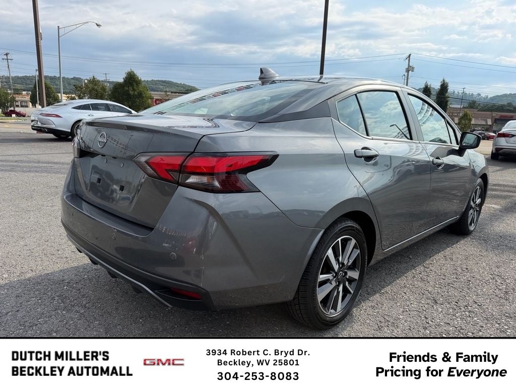 2025 Nissan Versa SV
