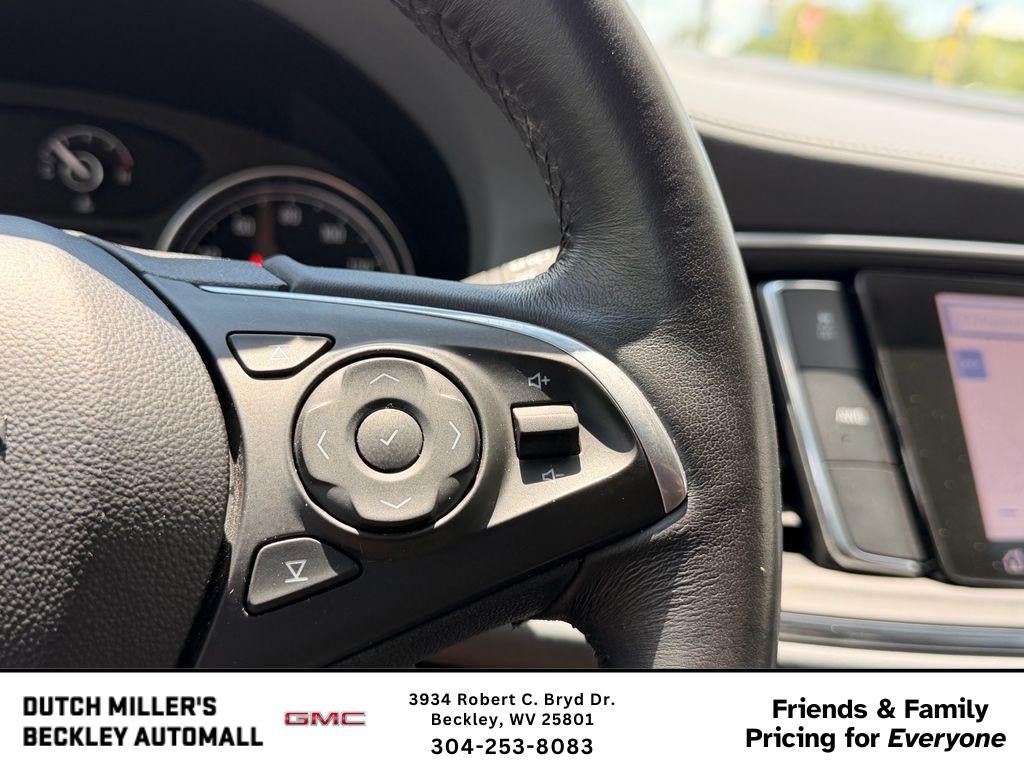2020 Buick Enclave Essence