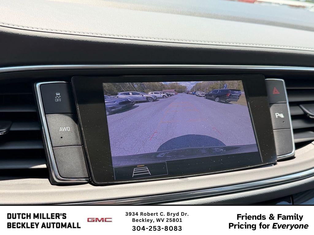 2020 Buick Enclave Essence