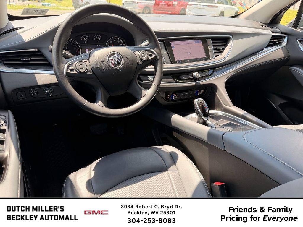 2020 Buick Enclave Essence