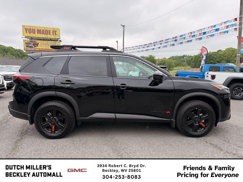 2025 Nissan Rogue Rock Creek