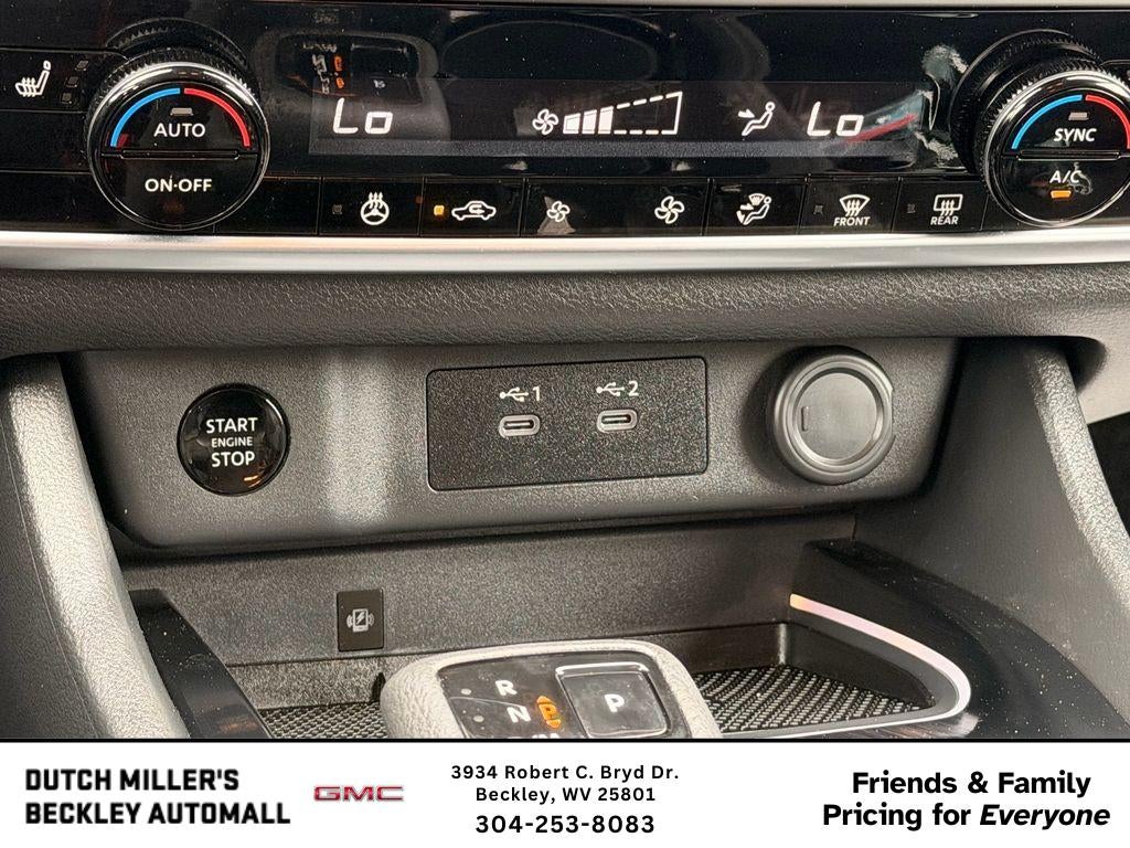 2025 Nissan Rogue Rock Creek