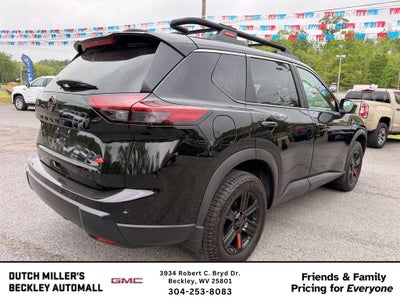 2025 Nissan Rogue Rock Creek