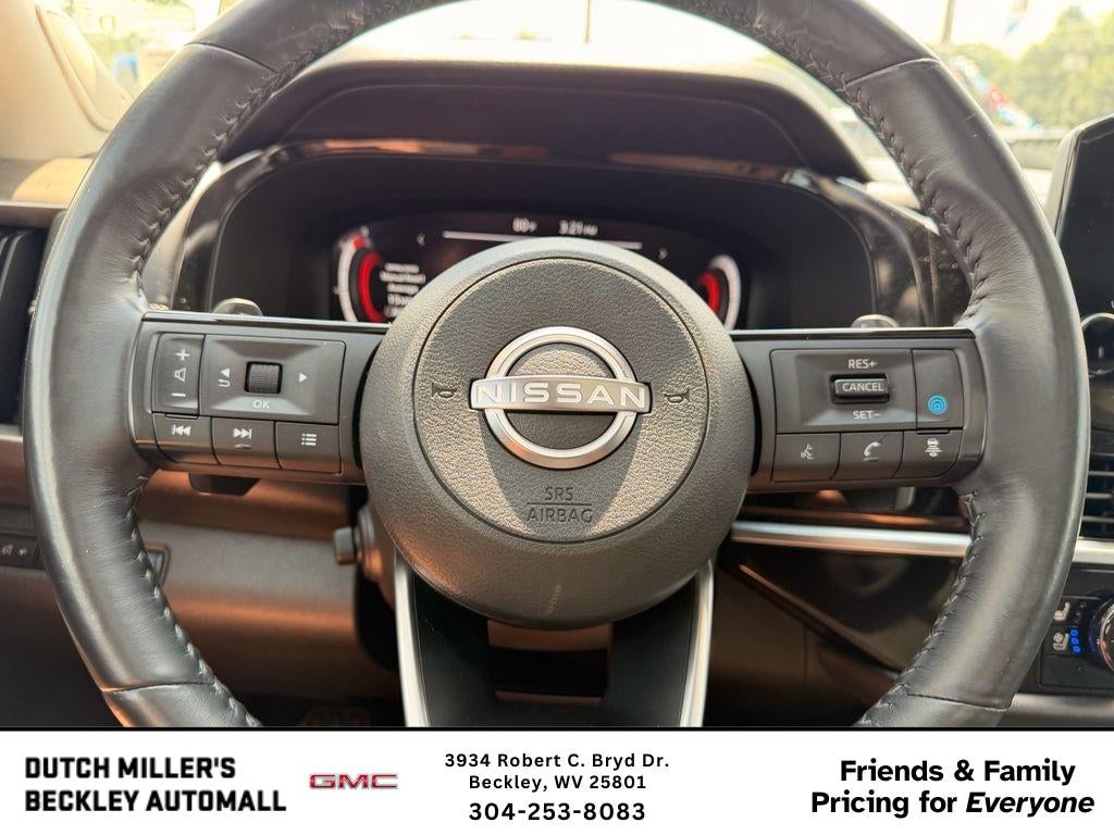 2023 Nissan Pathfinder Platinum