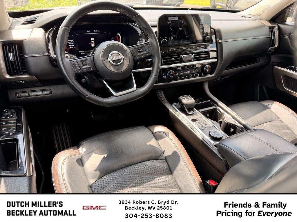 2023 Nissan Pathfinder Platinum
