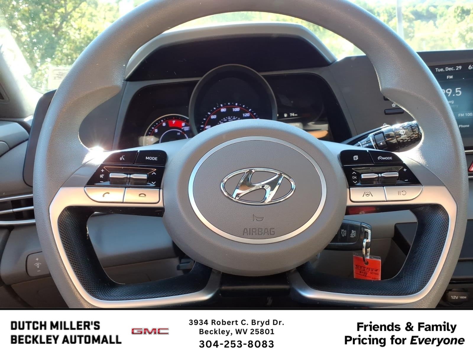 2021 Hyundai Elantra SE