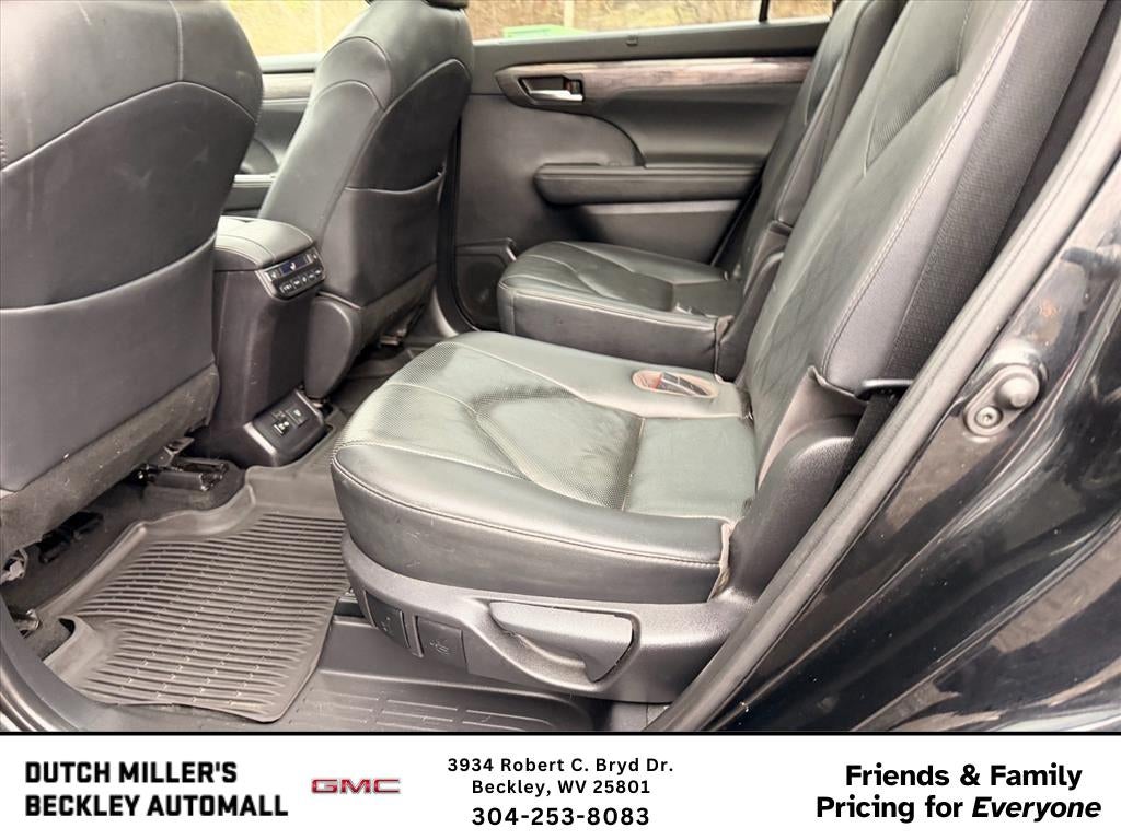 2020 Toyota Highlander Platinum