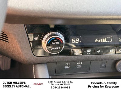 2025 Mitsubishi Outlander SE