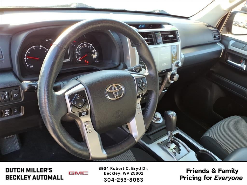 2023 Toyota 4Runner SR5