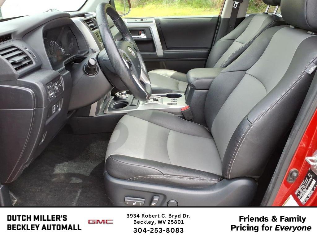2023 Toyota 4Runner SR5 Premium