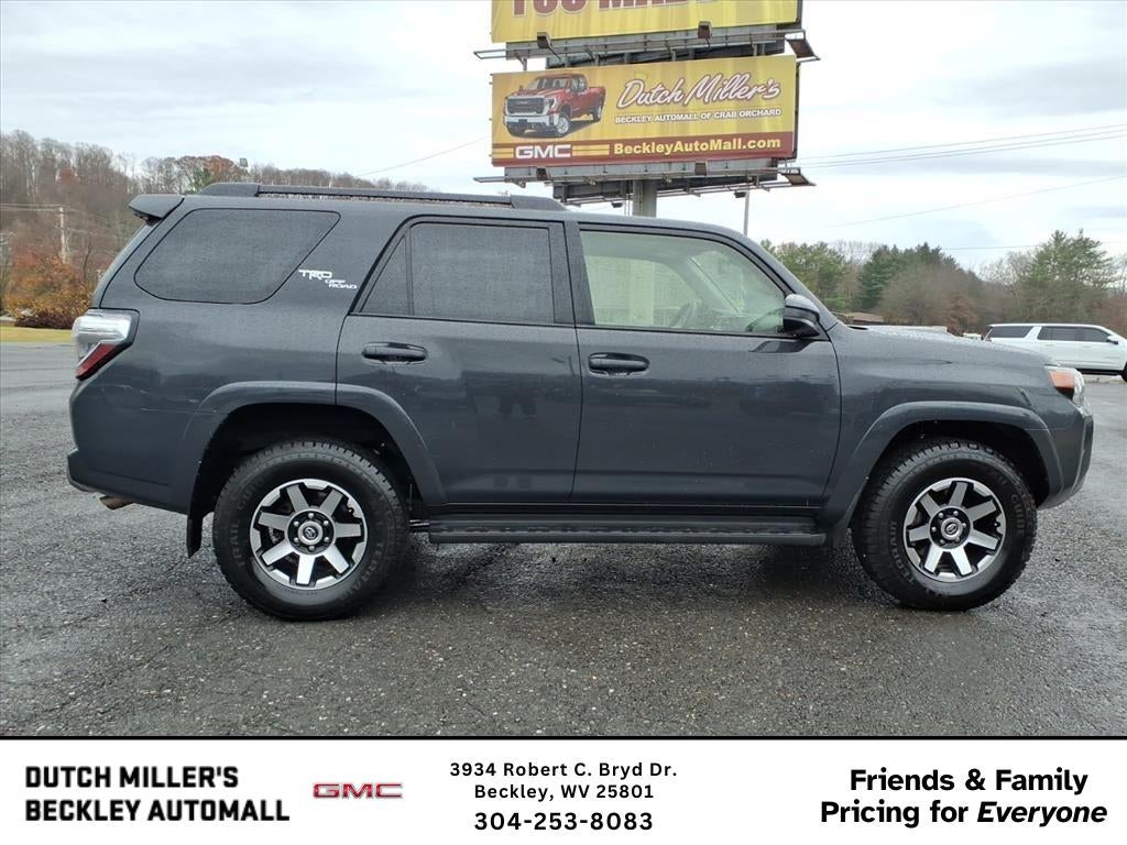 2024 Toyota 4Runner TRD Off Road