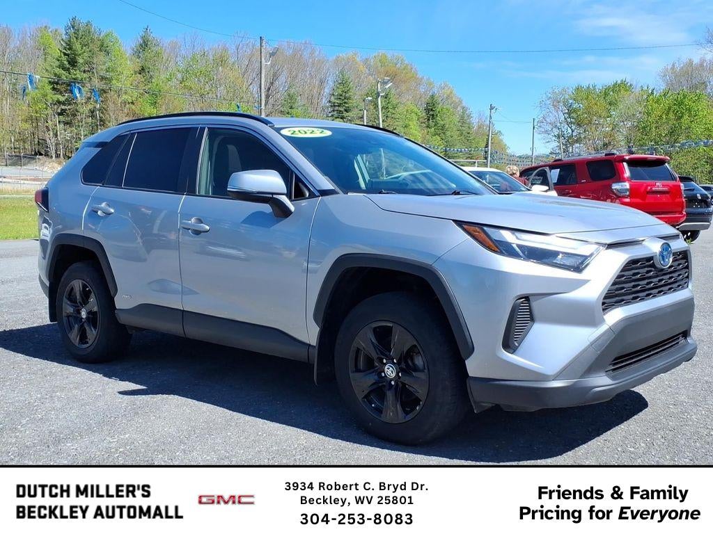 2022 Toyota RAV4 Hybrid XLE