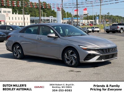2025 Hyundai Elantra SEL Convenience