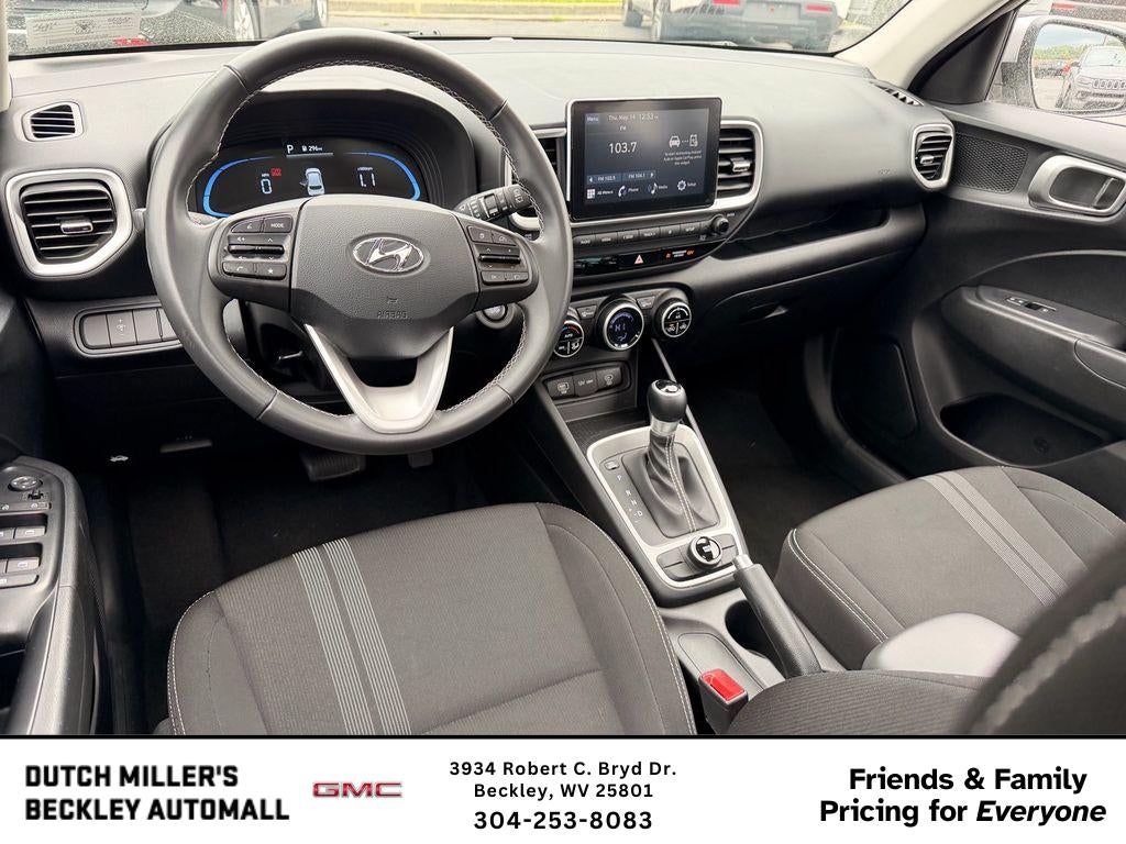 2025 Hyundai Venue SEL