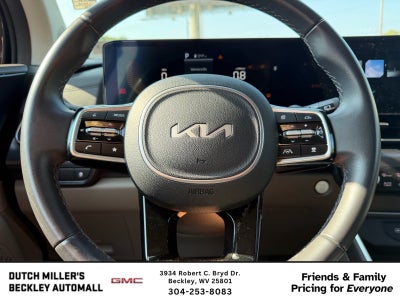 2025 Kia Carnival LXS