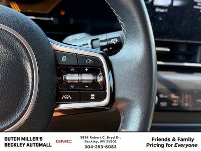 2025 Kia Carnival LXS