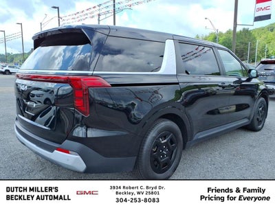 2025 Kia Carnival LXS